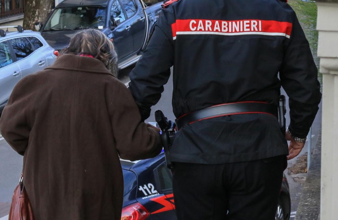 Cassolnovo, anziana viene raggirata con la truffa del finto incidente: consegna 5mila euro e gioielli