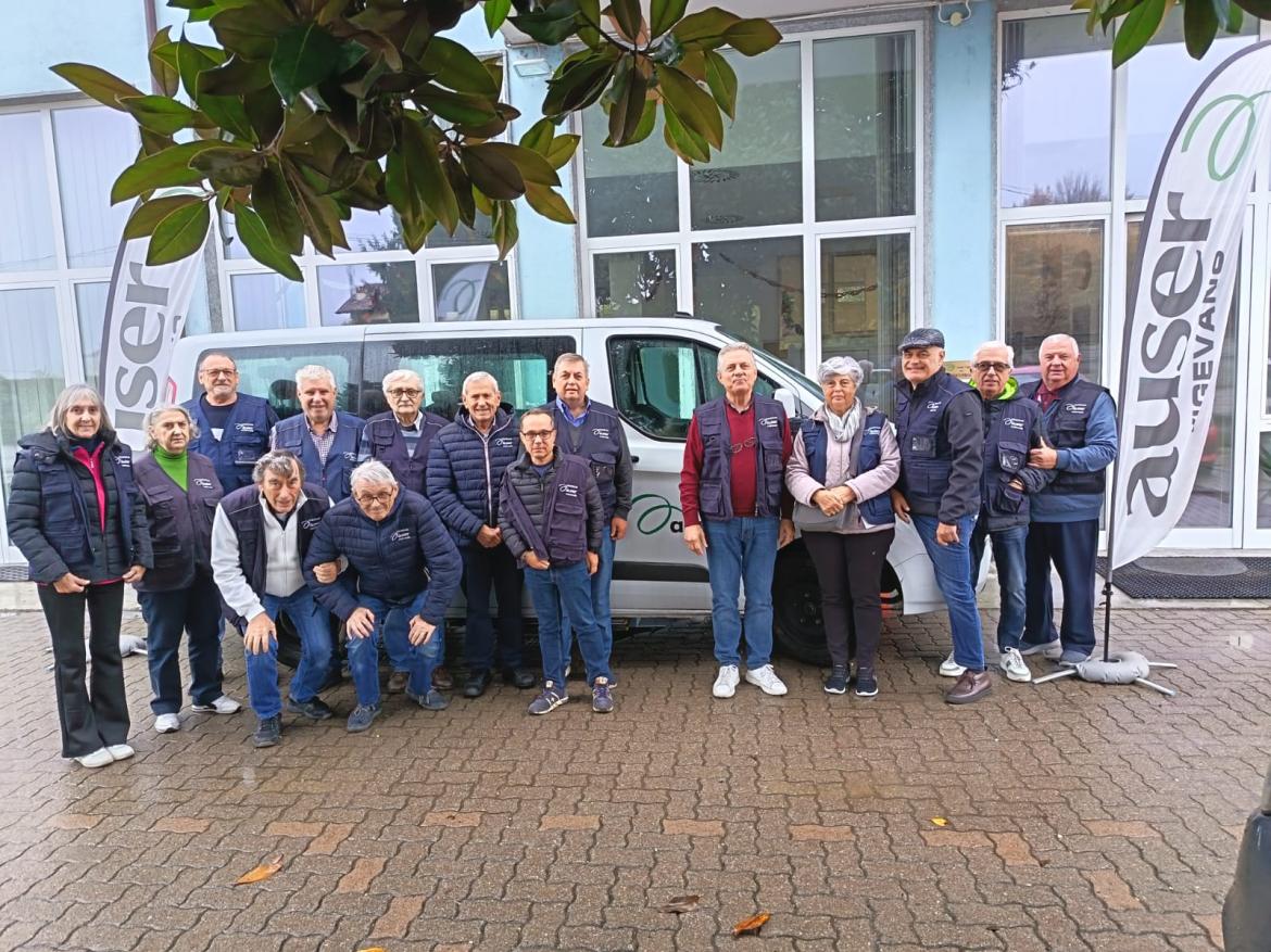 Auser: la raccolta fondi per comprare un pulmino