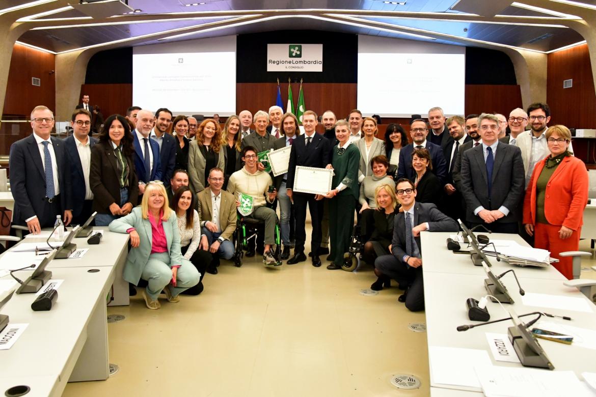 In Consiglio regionale premiati i campioni paralimpici Simone Barlaam e Alberto Amodeo