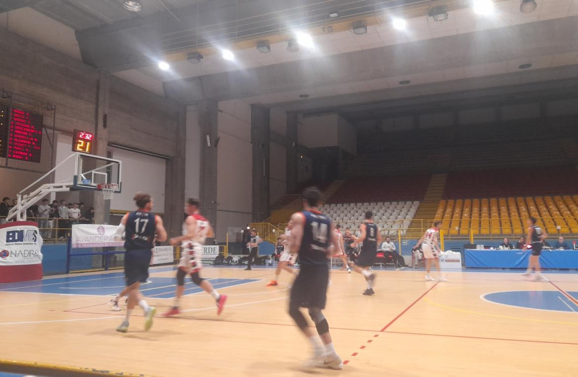 Basket, Serie C: Robbio fa il colpaccio nel derby con Sanmaurense (59-70)