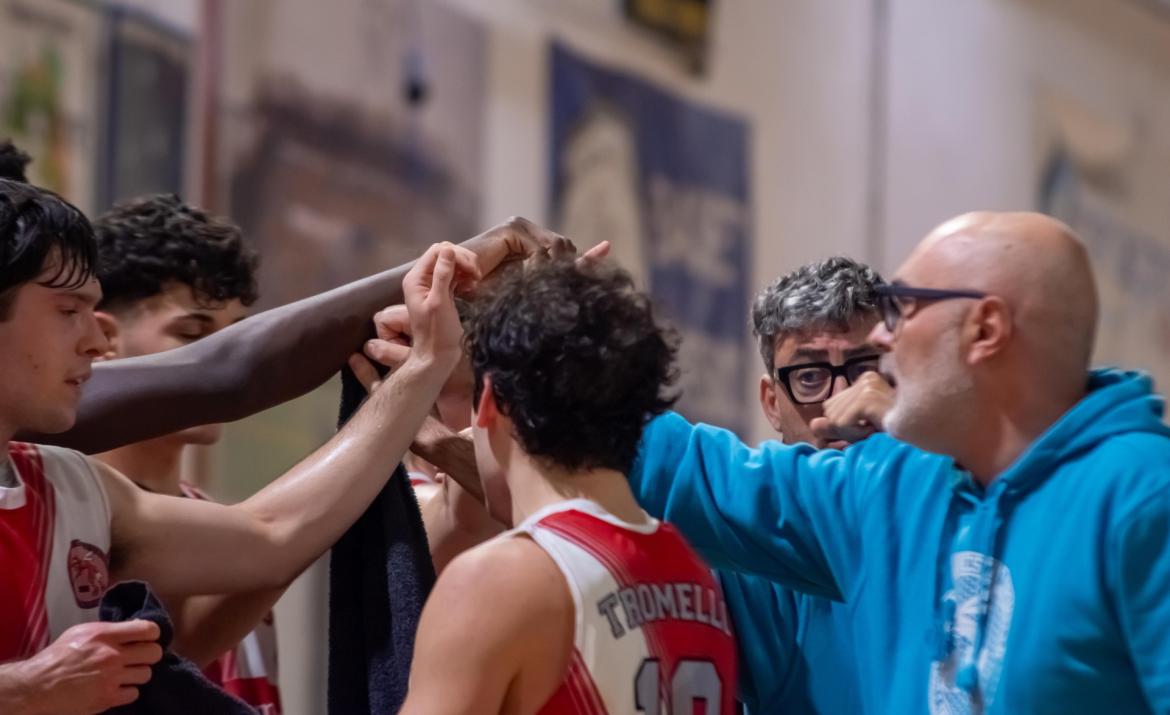 Basket, Dr1: Tromello ko in casa di Corsico (74-66)