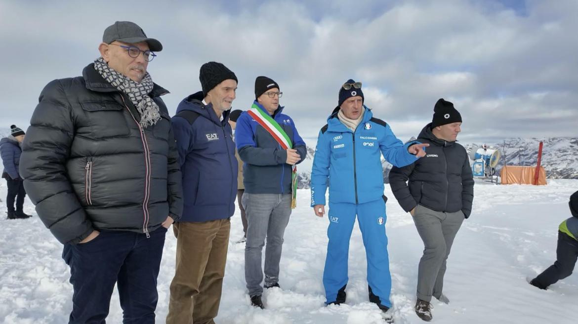Milano–Cortina 2026, sopralluogo a Livigno: il bacino di innevamento di Monte Sponda è pronto