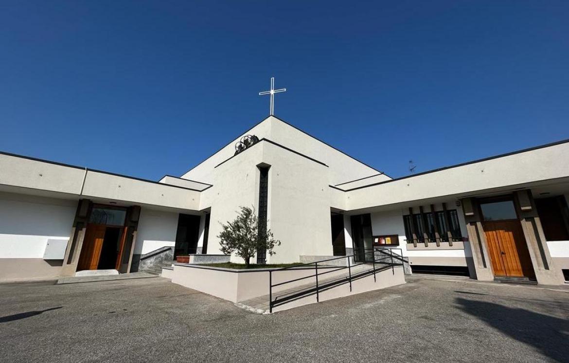 &ldquo;In Locum Angelorum&rdquo; approda in periferia