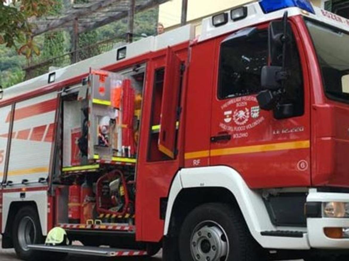 Intossicate dal monossido, le salvano i vigili del fuoco