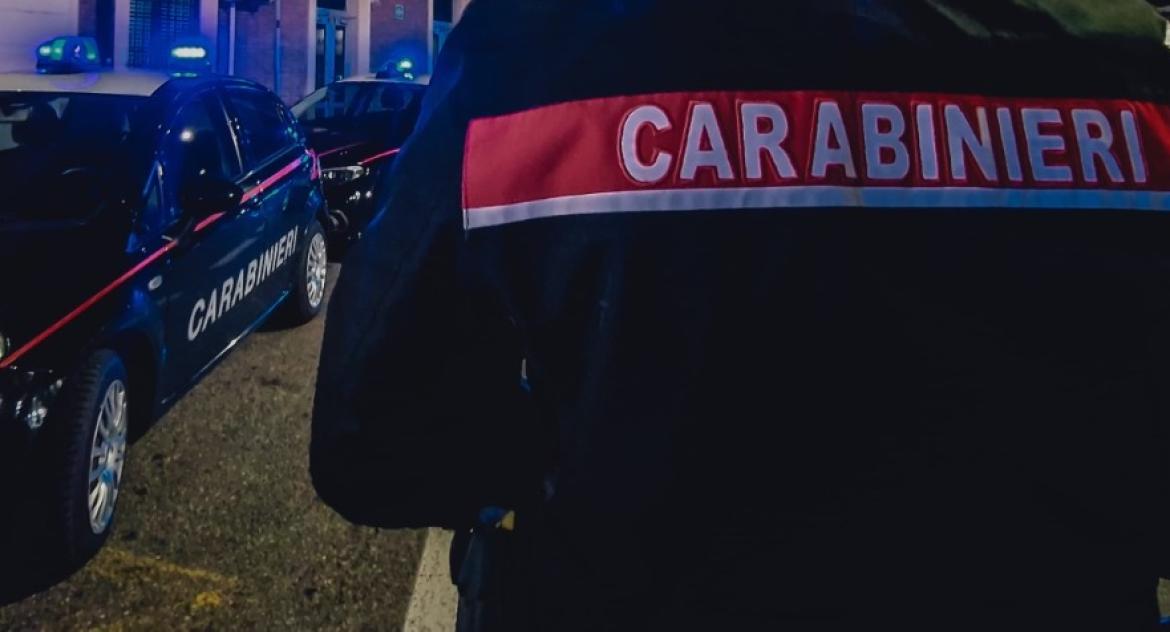 Rissa fuori da un locale: ferito un addetto alla sicurezza