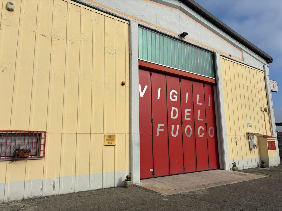 Razziata la sede dei vigili del fuoco di Mede, danni per decine di migliaia di euro. &laquo;Atto vile e ingiusto&raquo;