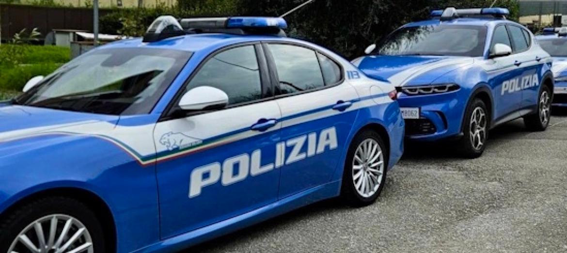 Spari contro tre bar a Pavia, vetrine danneggiate: indaga la polizia