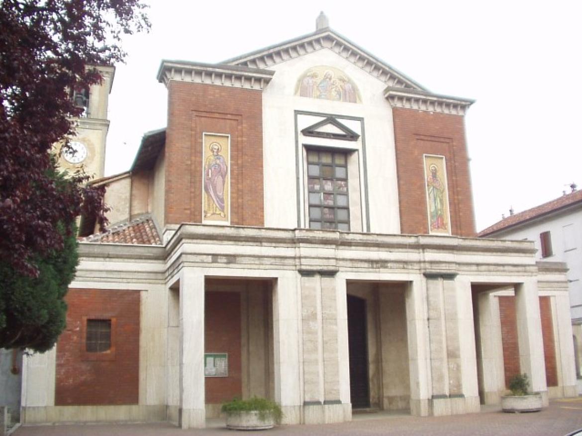 Furto in chiesa: sottratti due calici da messa