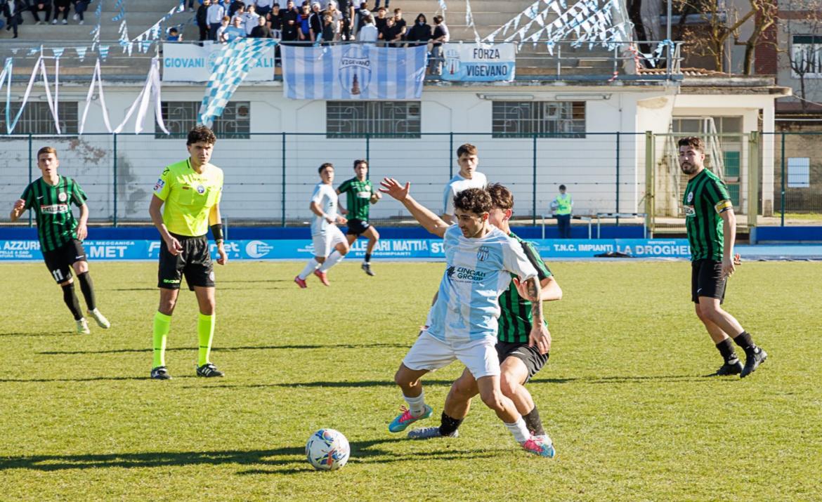 Calcio, Eccellenza: nell'anticipo il Vigevano ospita la Caronnese