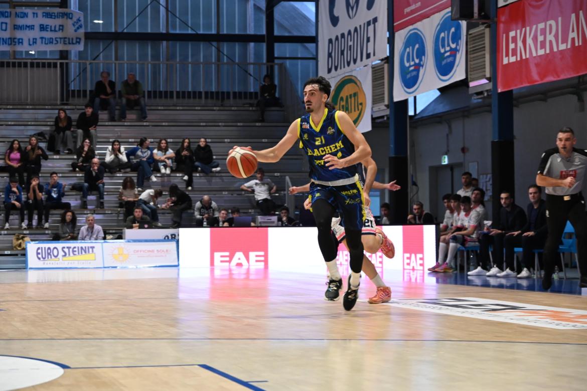 Basket, serie B: la Elachem Vigevano chiude la settimana di lavoro. Boglio &egrave; rientrato, Verazzo ancora fermo