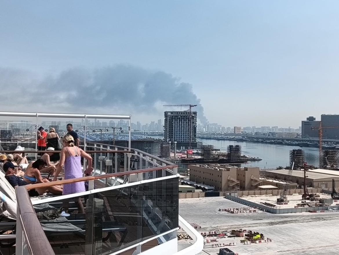 Le testimonianze dei igevanesi bloccati a Dubai: &laquo;La situazione &egrave; tranquilla, per ora nessuna indicazione sul possibile rientro&raquo;