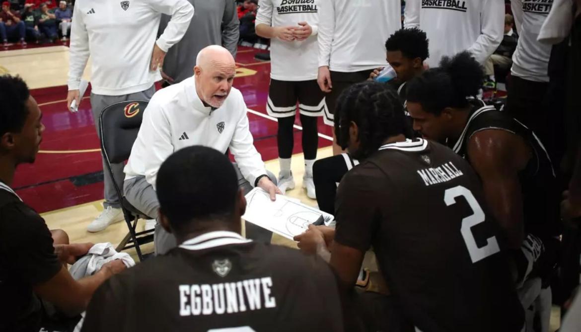 Basket, NCAA: colpo di scena a St. Bonaventure. Coach Mark Schmidt si ritira