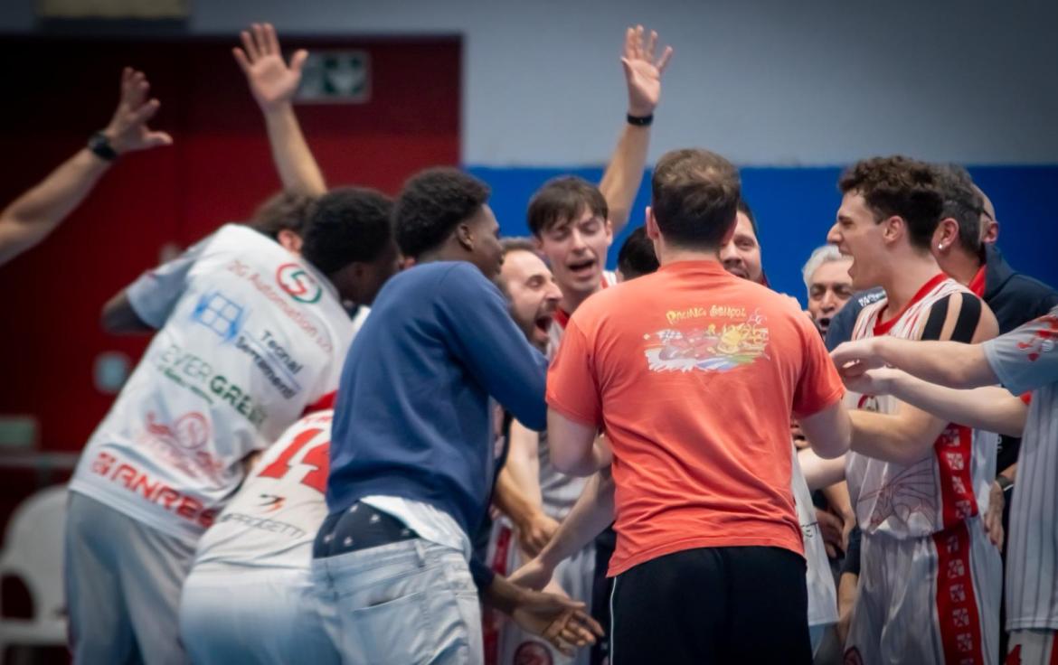 Basket, Dr1: Tromello stoica piega all'overtime Corsico (96-95)