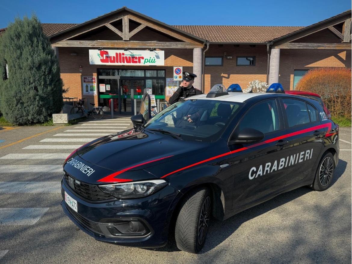 Rubano generi alimentari in due supermercati di Mortara e Cilavegna: arrestati