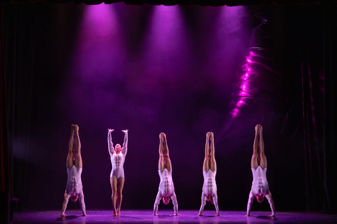 Al Cagnoni Katakl&ograve; porta in scena "Aliena"