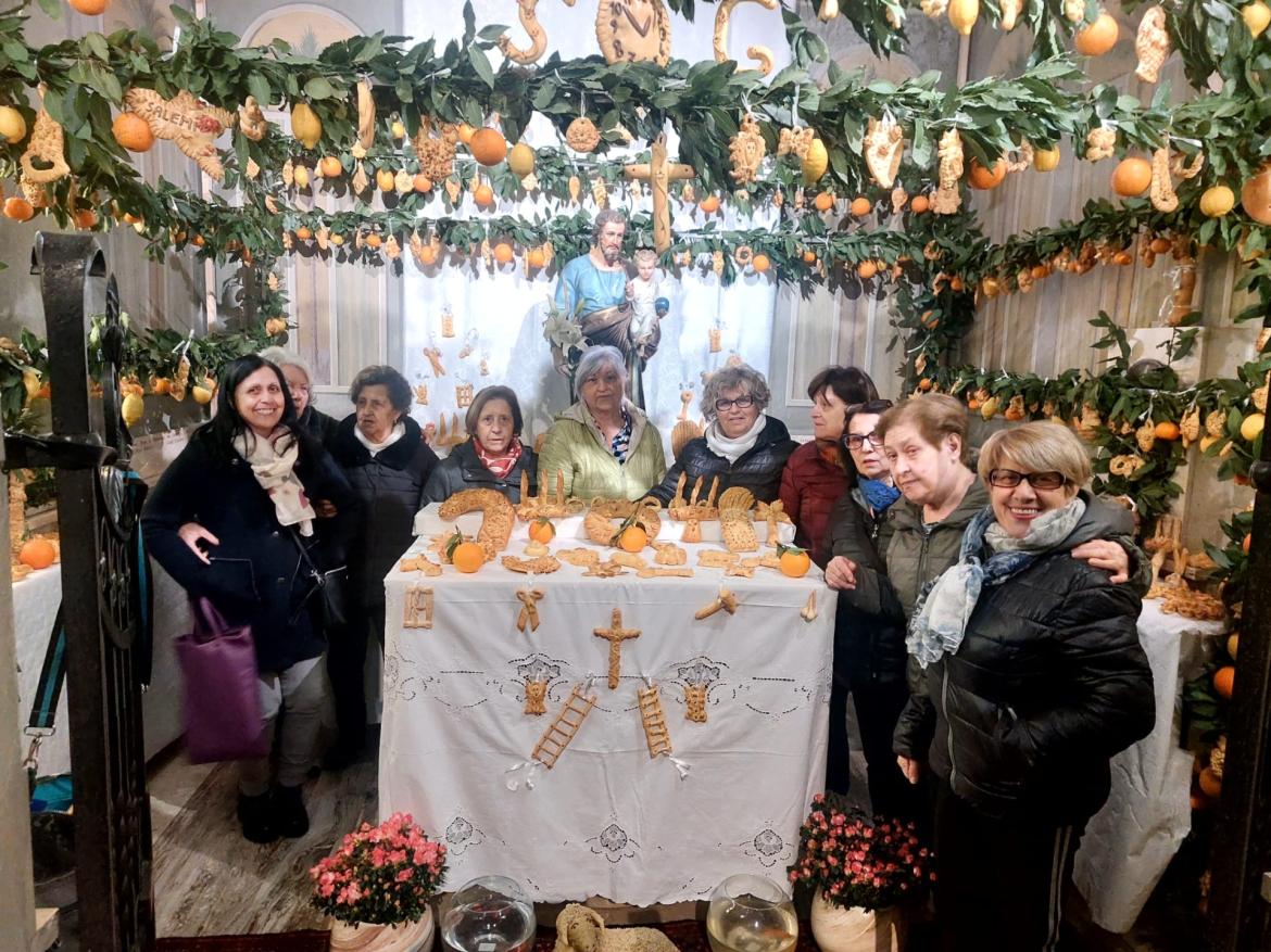 Nella chiesa della Beata Vergine Immacolata a Vigevano un altare ispirato al Pane dei Santi di Salemi
