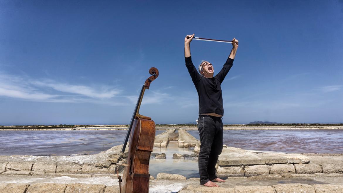 !Folk, well done": Giovanni Sollima torna al Fraschini 