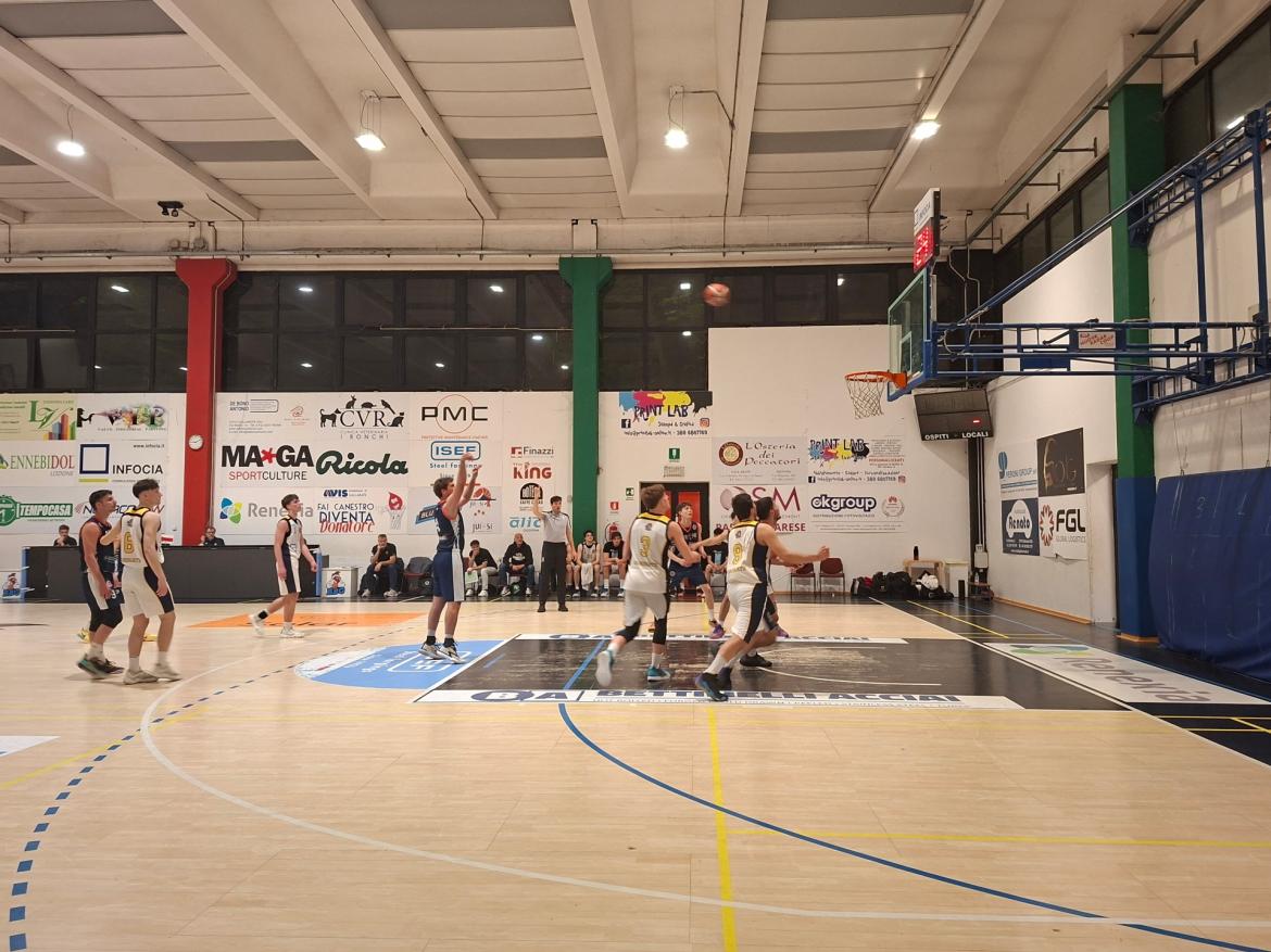 Basket, Serie C: Robbio, blitz vincente a Casorate. Agli Aironi Gara 2 (73-90)