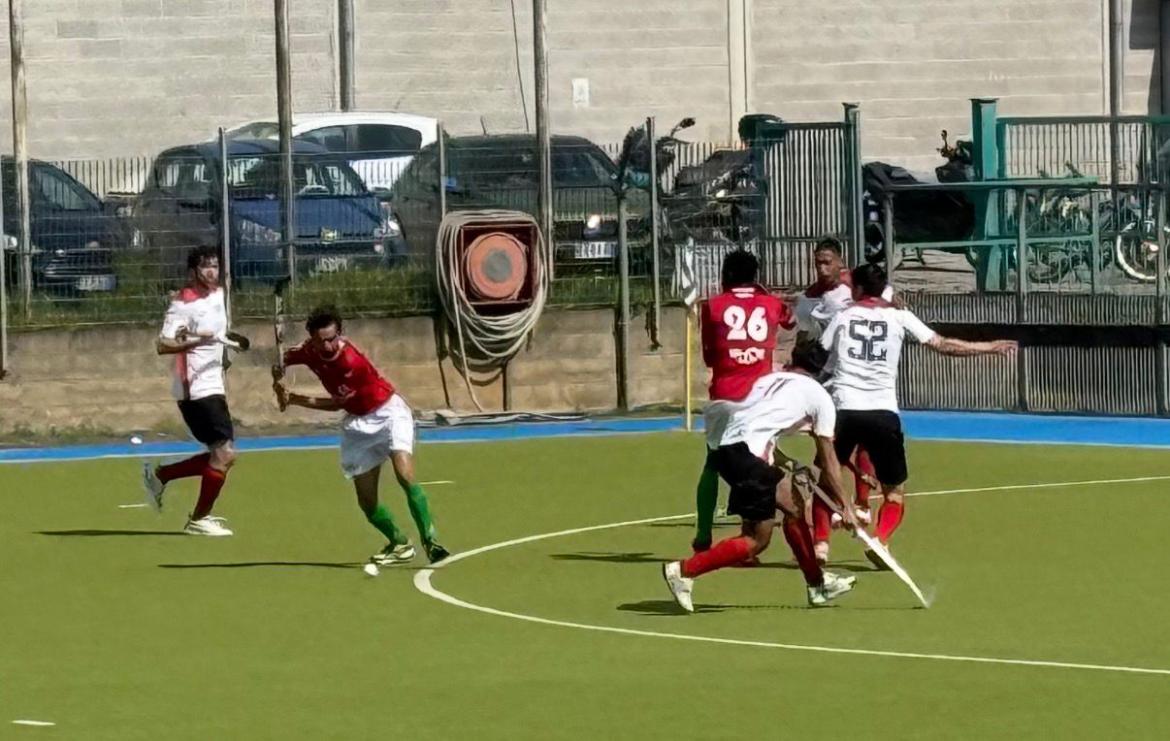 Hockey prato, serie A1: la Cgr "gioca a tennis" con il Superba (6-2)