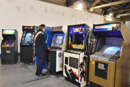 Il sindaco inaugura il festival del videogame