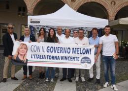 Il tour di Fratelli d'Italia passa da Vigevano. Presentato il programma in piazza Ducale