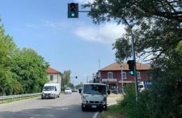Il Partito Democratico di Vigevano raccoglie firme per “spegnere il semaforo di Ozzero”

