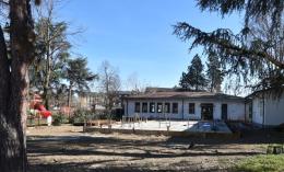 Doveva essere finito a marzo: refettorio ancora alle fondamenta