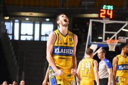 Basket, serie A2: 2.500 euro di multa alla Elachem e squalifica di Xavier Johnson di Forlì