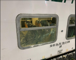 Danneggia un treno in sosta alla stazione di Mortara: identificato grazie alle telecamere
