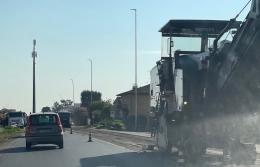 Vigevano, asfaltature alla rotonda tra viale Agricoltura e corso De Gasperi