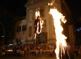 Cresce l’attesa per il rogo del Diavolo