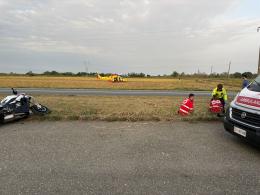 Scontro auto-moto a Pieve del Cairo, interviene l'elisoccorso