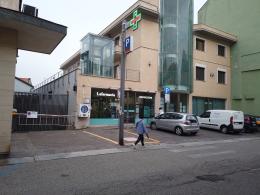 Furto notturno alla farmacia Bertazzoni di Vigevano