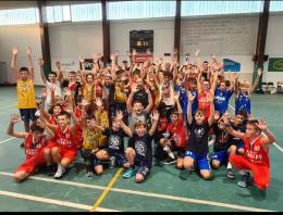 Basket giovanile, gli Esordienti della Cat Vigevano vincono il torneo  "Play 4 Kids"
