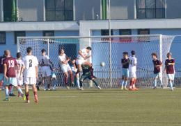 Calcio, Promozione: il Vigevano cede anche alla Cavese (1-2) e c'è aria di crisi