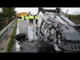 Incidente sul ponte del Ticino a Vigevano, coinvolti un Tir e due auto