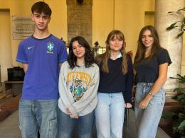 Liceo Cairoli, i rappresentanti: «Creare una "pagella dei prof" e vivere di più la scuola»