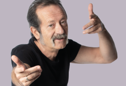 Rocco Papaleo sul palco  del Coccia con “Esercizi di libertà”