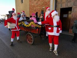 Bancarelle e luci nel Natale in Abbazia