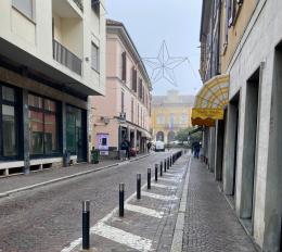 L'incarico per le luminarie arriva un mese dopo l'installazione