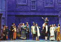 “A Christmas Carol – Il Musical” al Teatro Coccia il classico di Dickens 