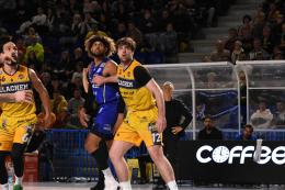 Basket, serie A2: la Elachem Vigevano non sa più vincere. Allen (32 punti) trascina Brindisi al successo.