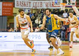 Basket, serie A2, a fine settimana il responso sull'infortunio a Stefanini. Coach Pansa: «Temiamo uno stop lungo»