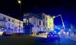 Vigevano, incendio lunedì sera in via Sacchetti: l'intervento dei vigili del fuoco
