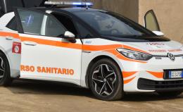 Robbio, sega circolare gli amputa  un dito della mano