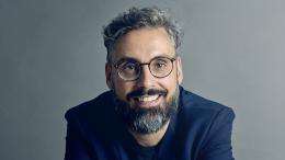 Brunori SAS apre al palaElachem la tournée di concerti del 2025