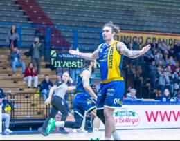 Basket, serie A2, Bertetti è giustiziere della Elachem Vigevano: la Ferraroni Cremona passa di forza (92-73)