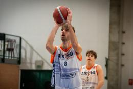 Basket, serie C: la Fluidotecnica "ribalta" Venegono (91-77)