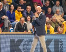 Basket, serie A2, coach Pansa su Udine: «Servono la stessa energia e la stessa intensità messe in campo contro Avellino»