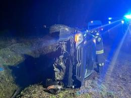 Cilavegna, fuori strada in auto: ferita una donna di 27 anni
